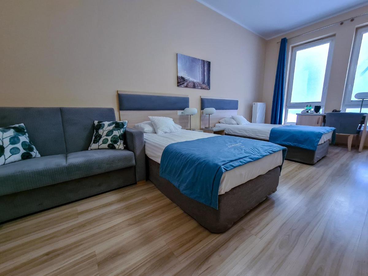 Antoninska Hotel & Apartamenty Leszno (Greater Poland) Exterior foto